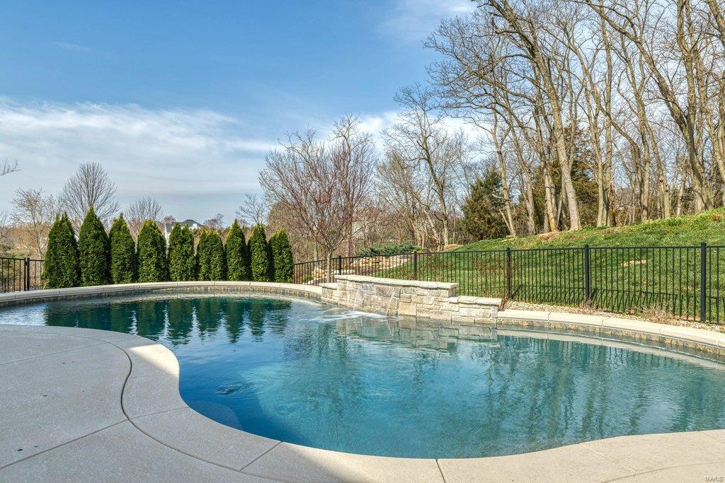 Camelot - Residential