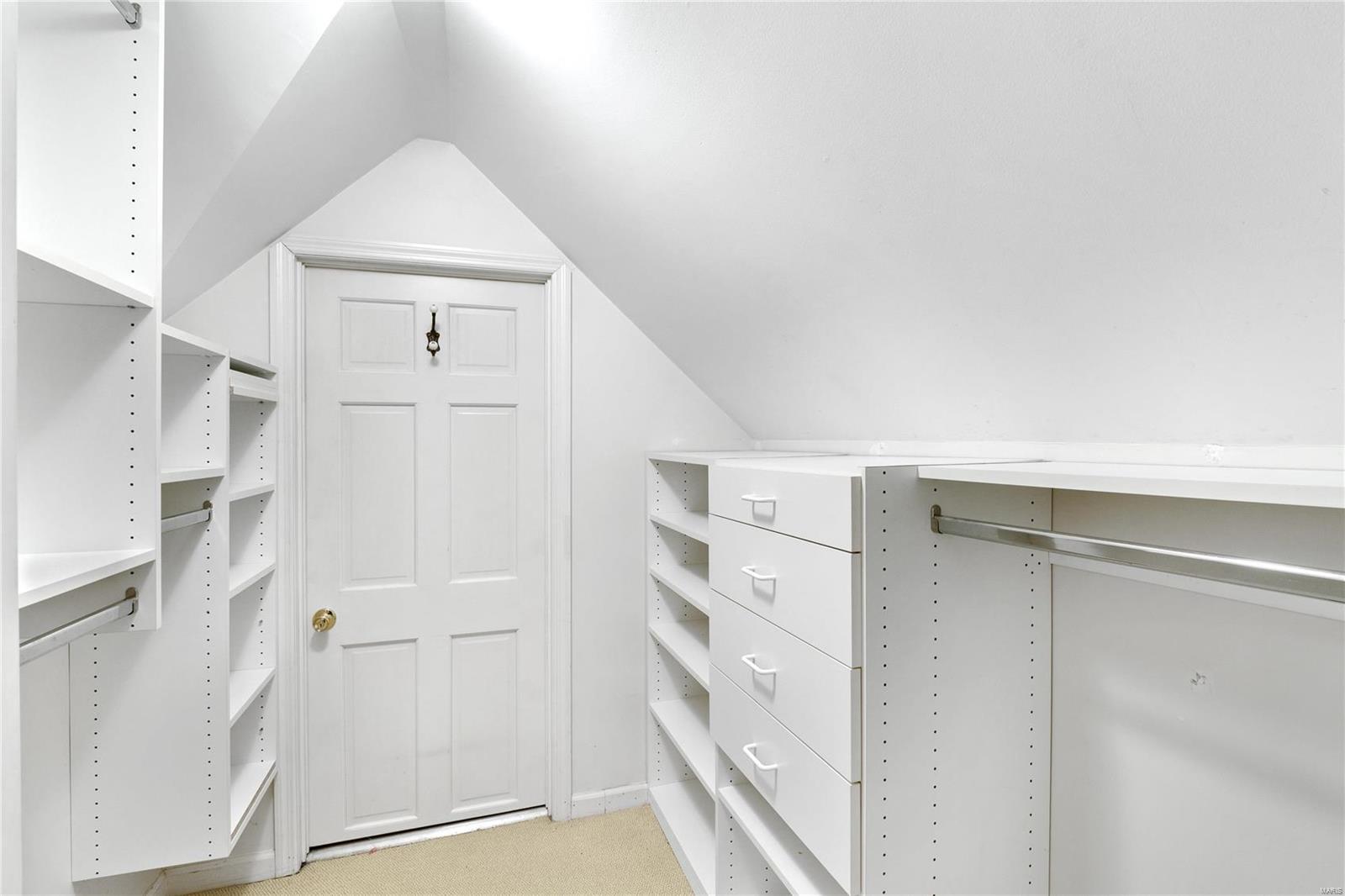 Algonquin Estates - Residential