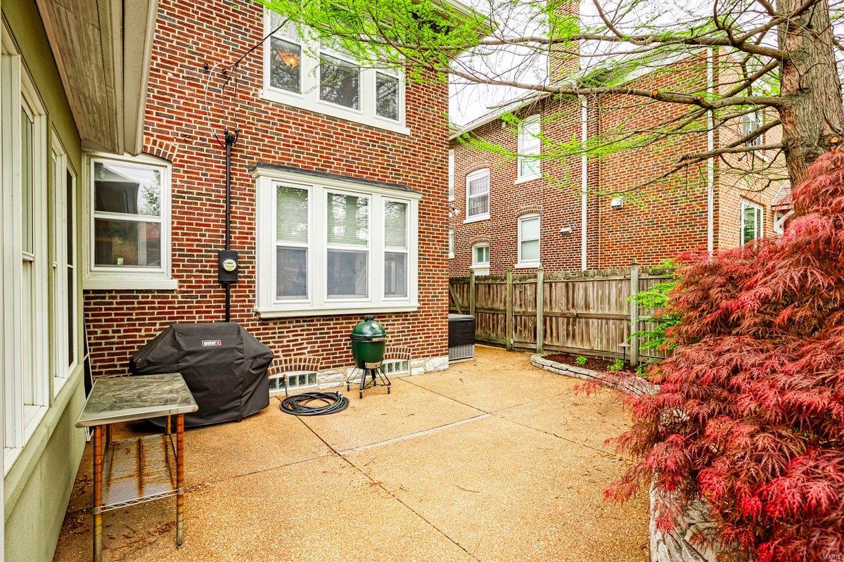 Hillcrest - Residential