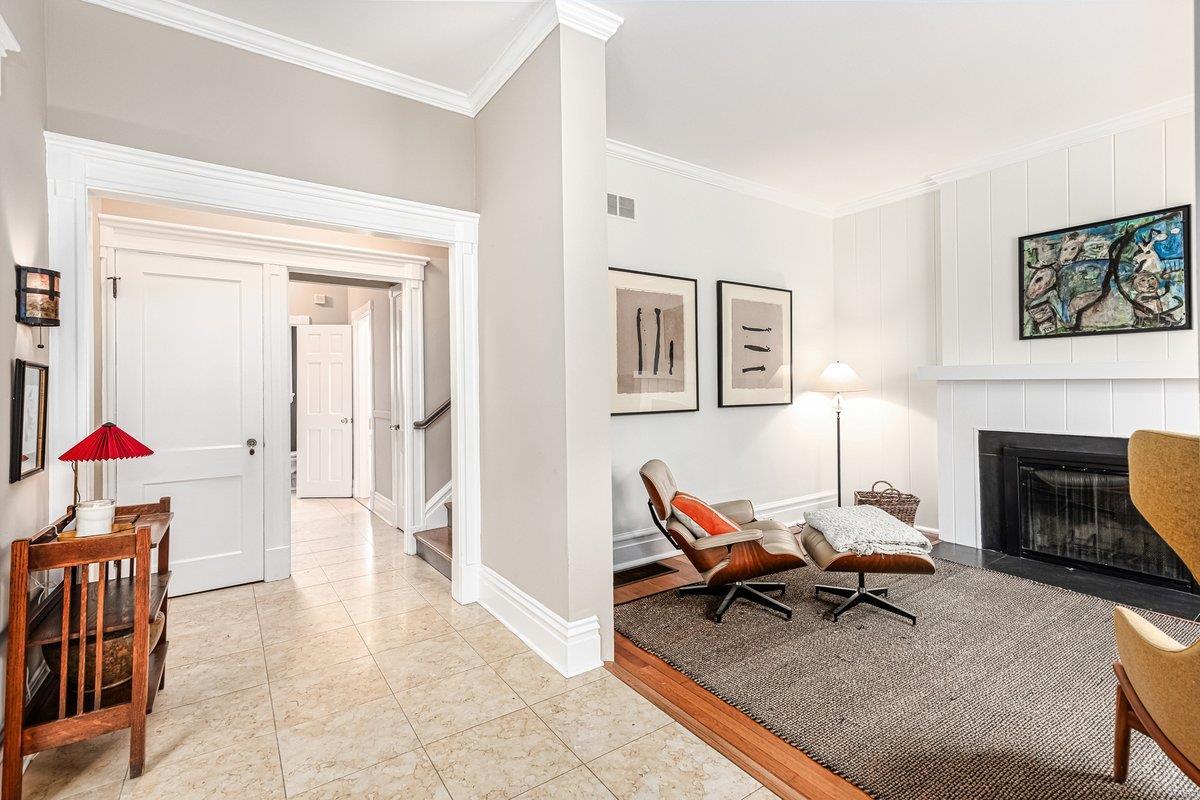 Hillcrest - Residential