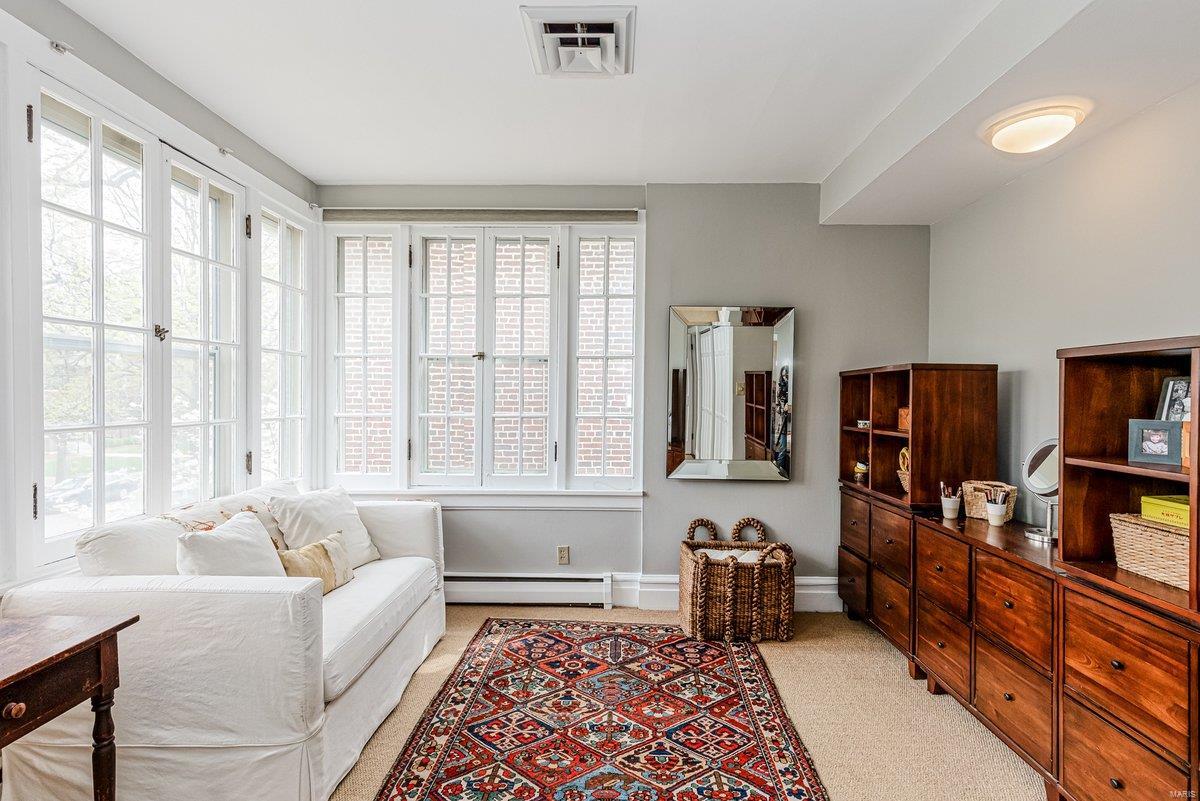 Hillcrest - Residential