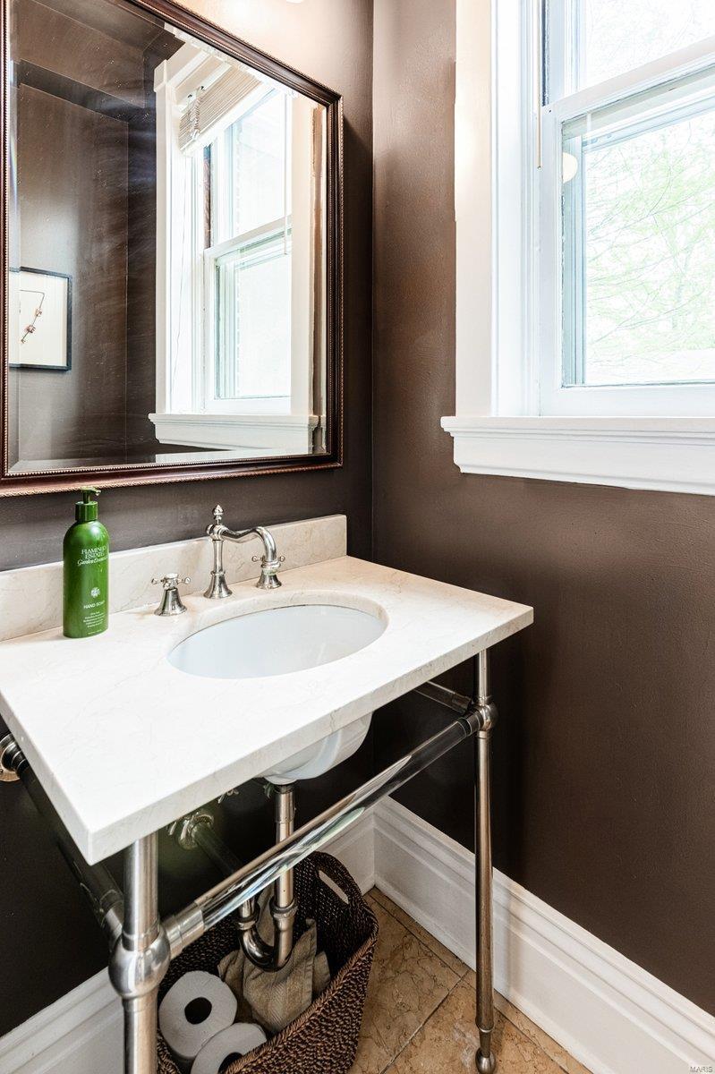 Hillcrest - Residential