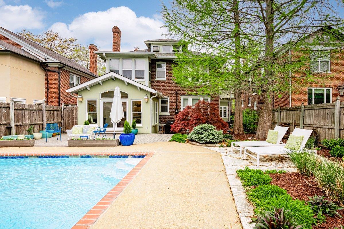 Hillcrest - Residential