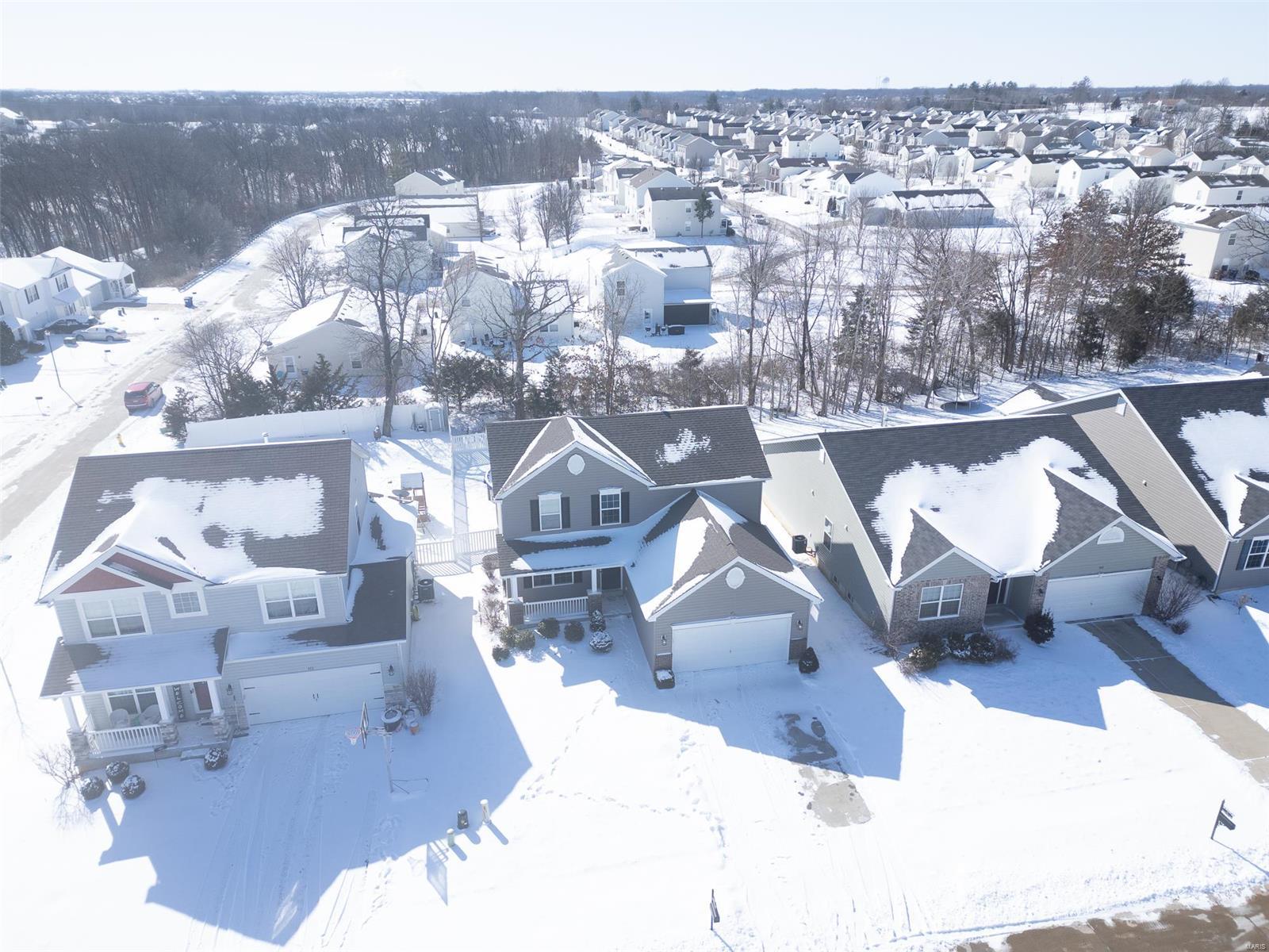 Wentzville, Missouri 63385, United States, 4 Bedrooms Bedrooms, ,4 BathroomsBathrooms,Residential,Pending,440