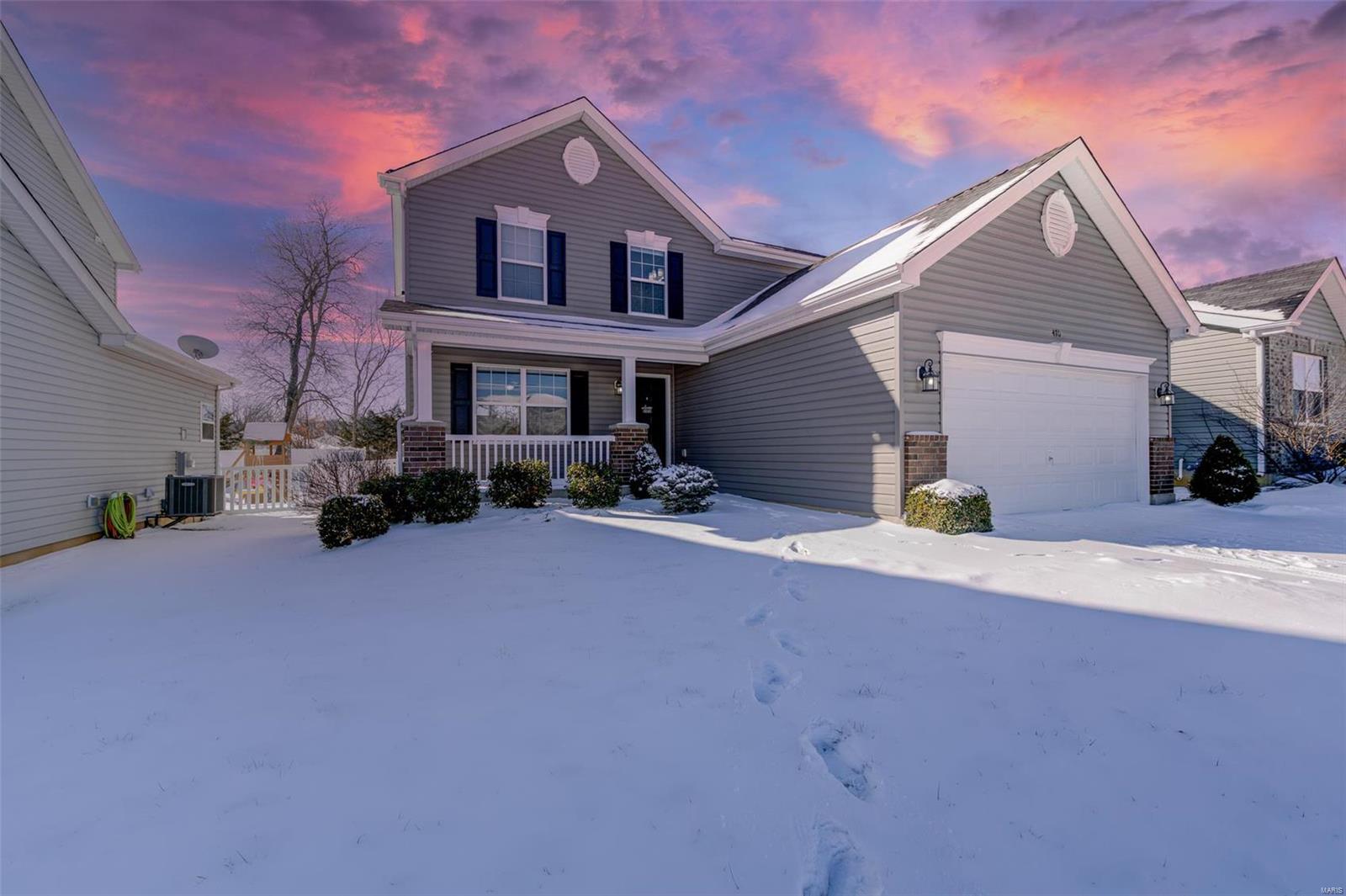 Wentzville, Missouri 63385, United States, 4 Bedrooms Bedrooms, ,4 BathroomsBathrooms,Residential,Pending,440