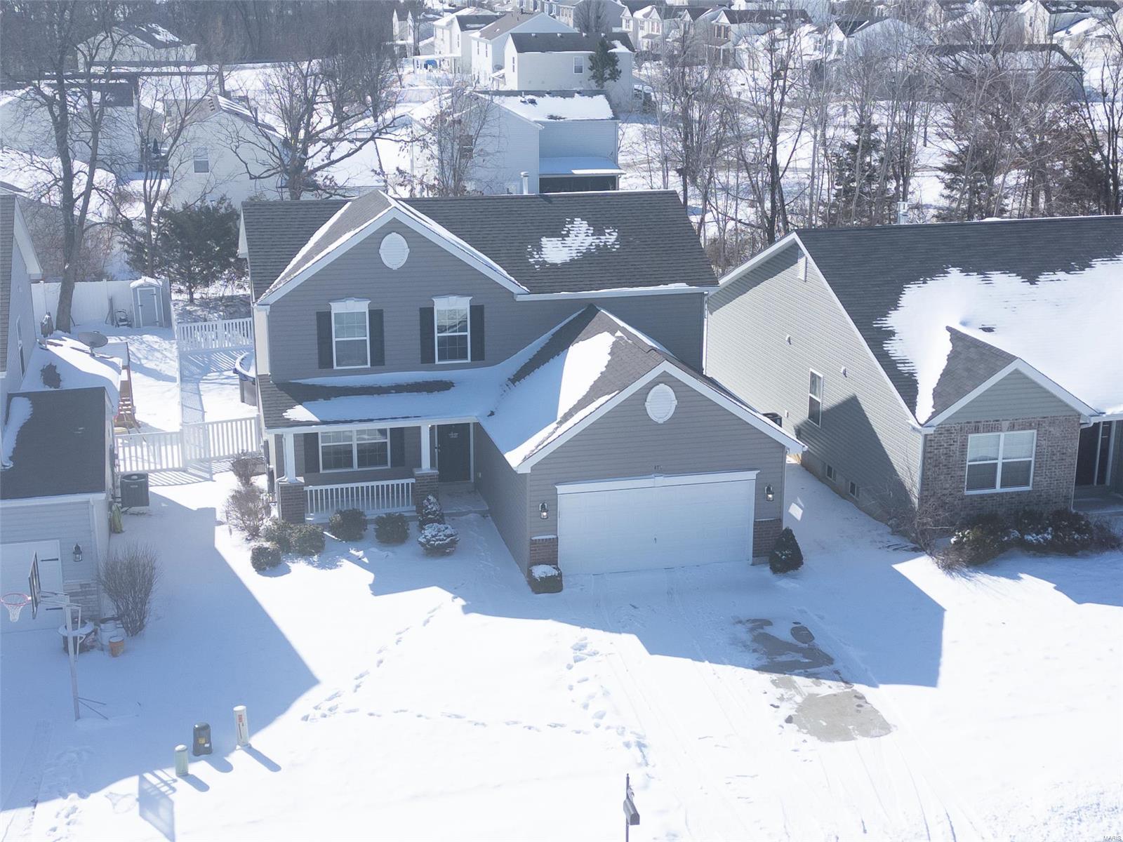 Wentzville, Missouri 63385, United States, 4 Bedrooms Bedrooms, ,4 BathroomsBathrooms,Residential,Pending,440