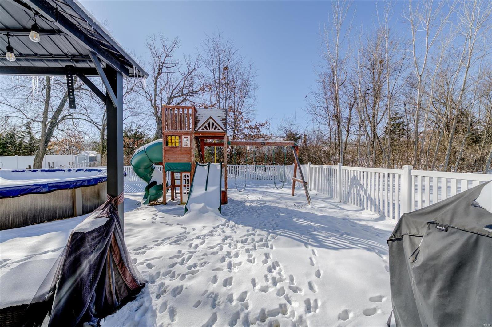 Wentzville, Missouri 63385, United States, 4 Bedrooms Bedrooms, ,4 BathroomsBathrooms,Residential,Pending,440