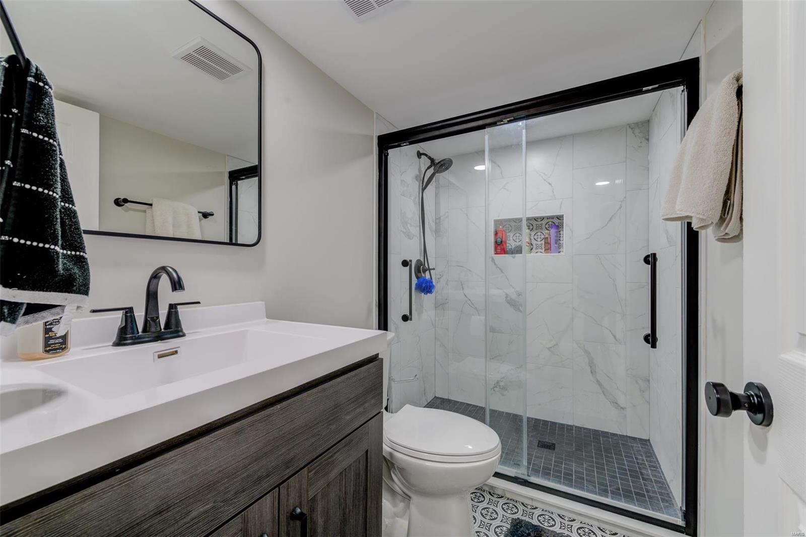 Wentzville, Missouri 63385, United States, 4 Bedrooms Bedrooms, ,4 BathroomsBathrooms,Residential,Pending,440