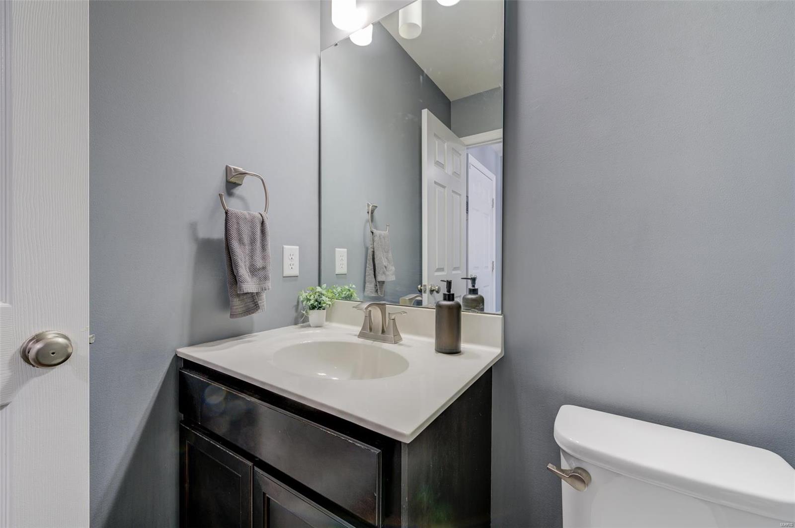 Wentzville, Missouri 63385, United States, 4 Bedrooms Bedrooms, ,4 BathroomsBathrooms,Residential,Pending,440