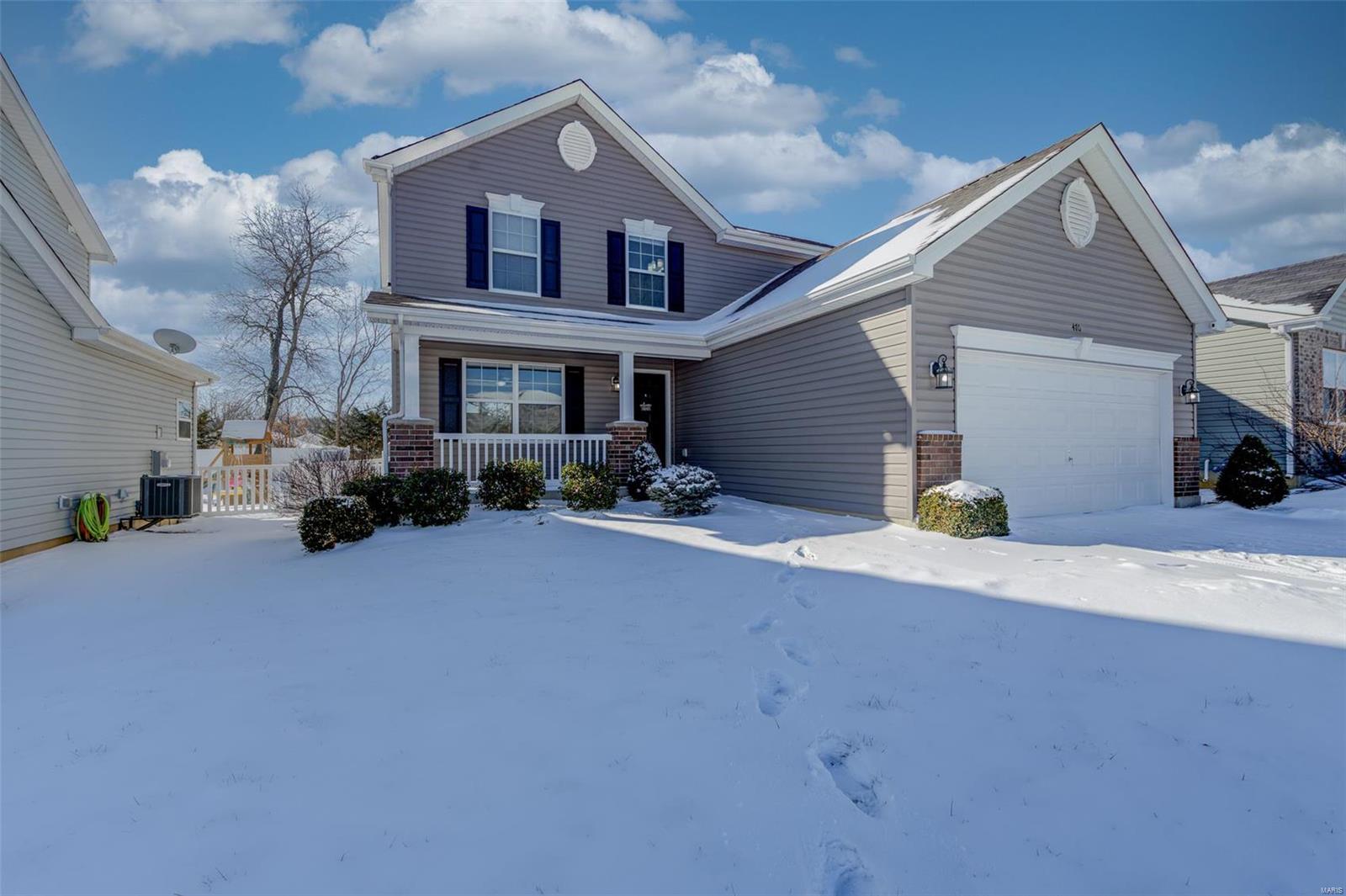 Wentzville, Missouri 63385, United States, 4 Bedrooms Bedrooms, ,4 BathroomsBathrooms,Residential,Pending,440