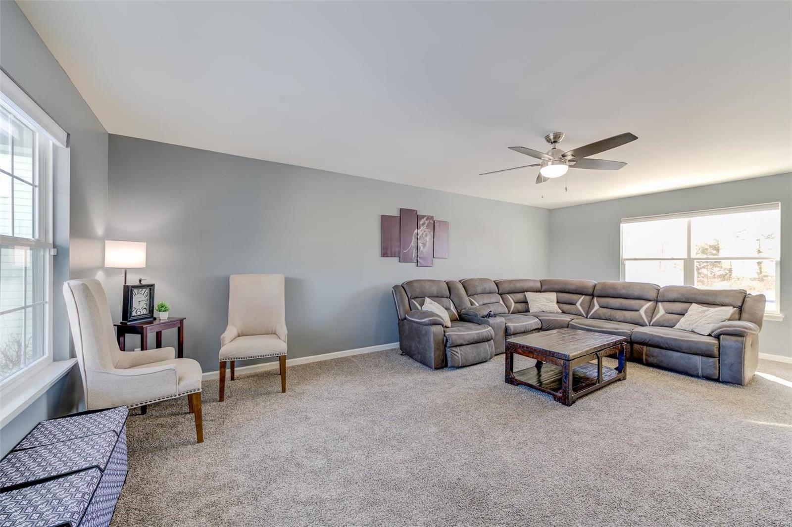 Wentzville, Missouri 63385, United States, 4 Bedrooms Bedrooms, ,4 BathroomsBathrooms,Residential,Pending,440