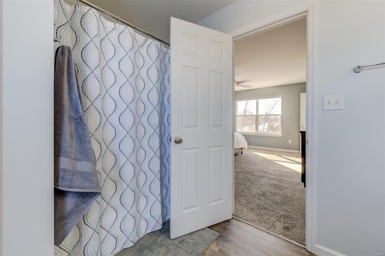 Wentzville, Missouri 63385, United States, 4 Bedrooms Bedrooms, ,4 BathroomsBathrooms,Residential,Pending,440