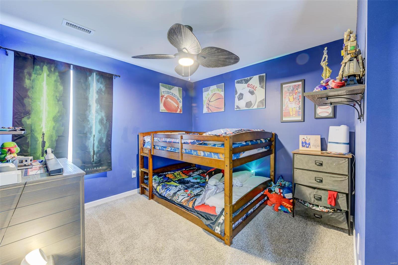 Wentzville, Missouri 63385, United States, 4 Bedrooms Bedrooms, ,4 BathroomsBathrooms,Residential,Pending,440