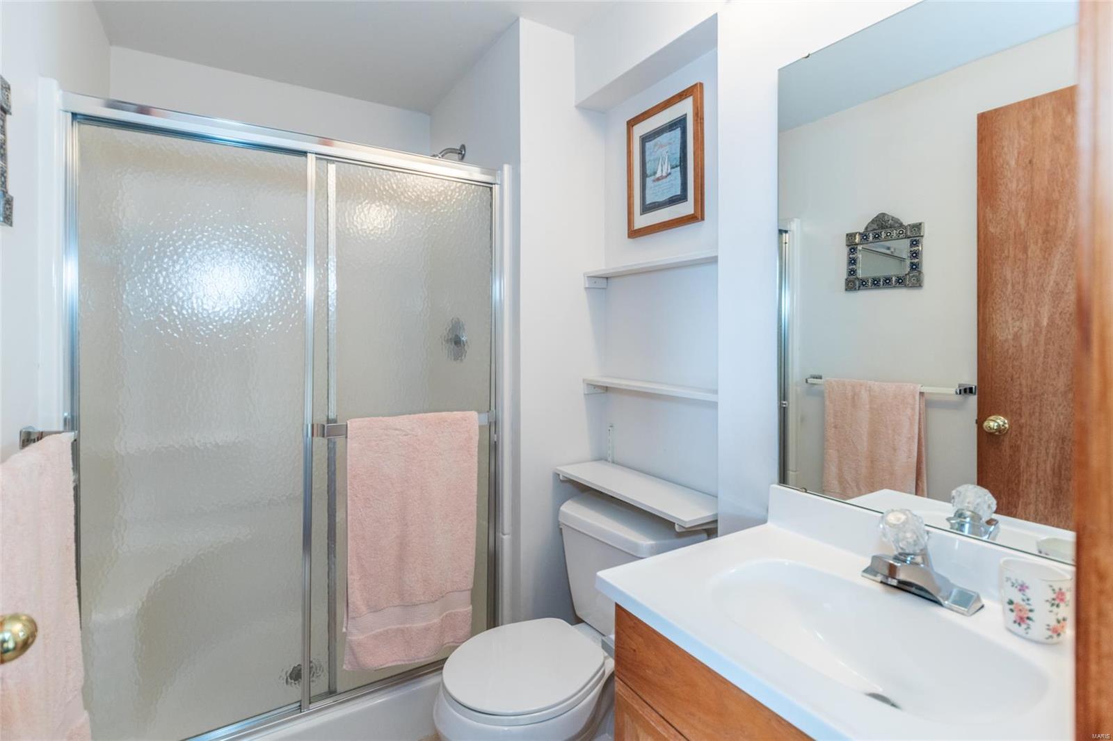 O'Fallon, Missouri 63368, United States, 3 Bedrooms Bedrooms, ,3 BathroomsBathrooms,Residential,Pending,128456