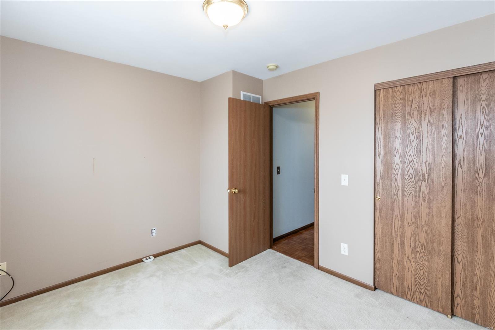 O'Fallon, Missouri 63368, United States, 3 Bedrooms Bedrooms, ,3 BathroomsBathrooms,Residential,Pending,128456