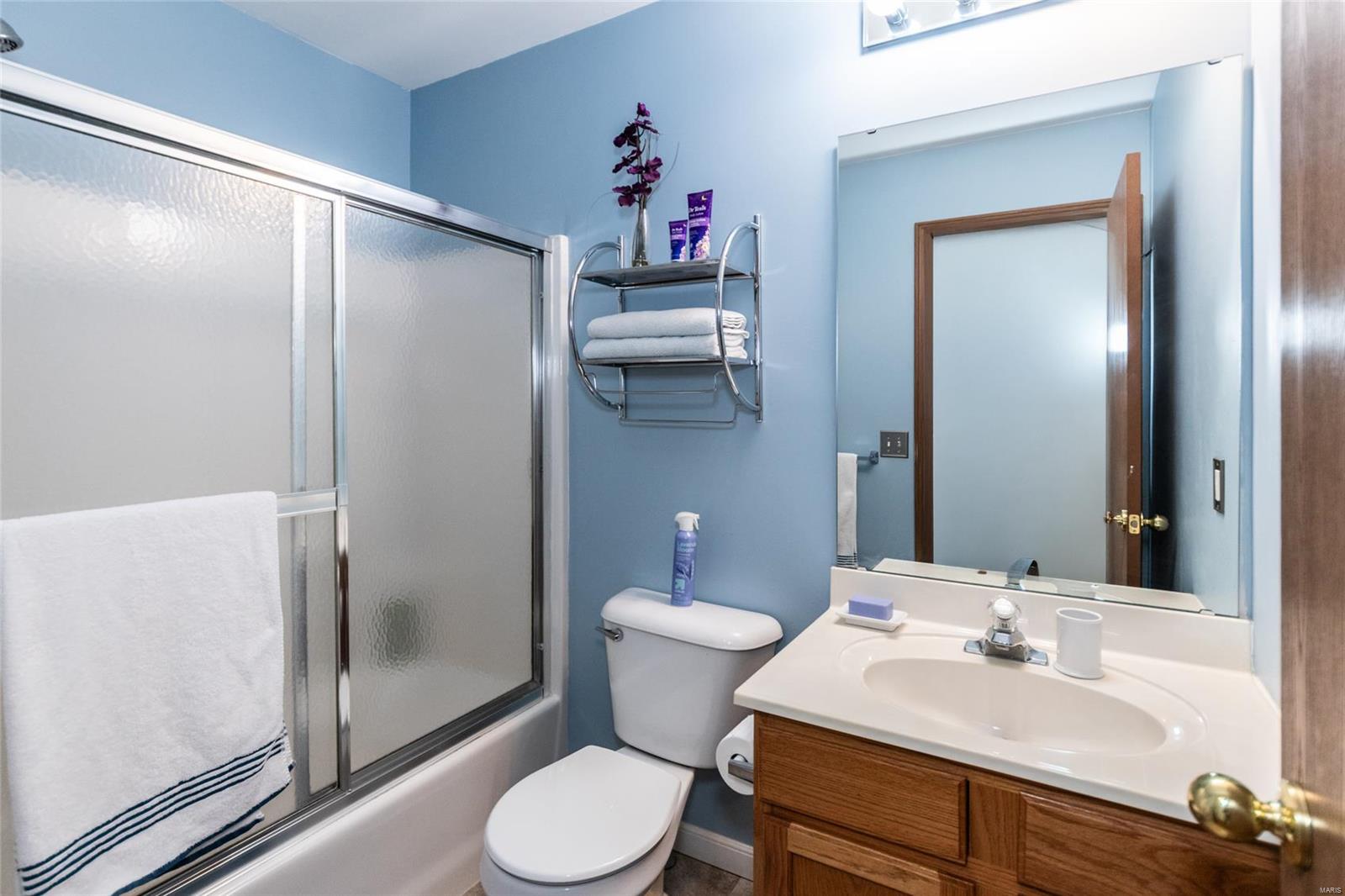 O'Fallon, Missouri 63368, United States, 3 Bedrooms Bedrooms, ,3 BathroomsBathrooms,Residential,Pending,128456