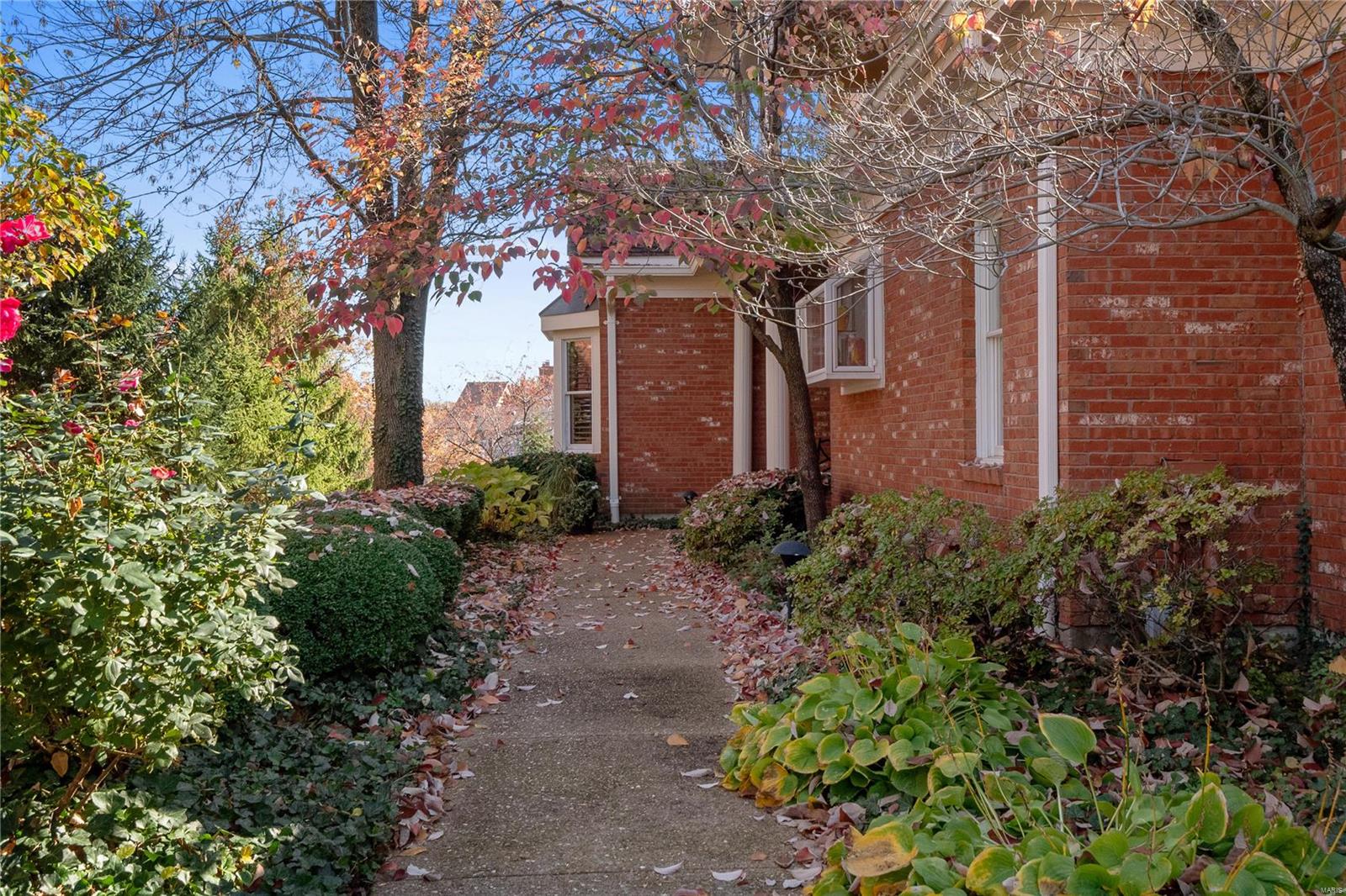 Carlyle Two Lt 16 & Common Ground - Residential