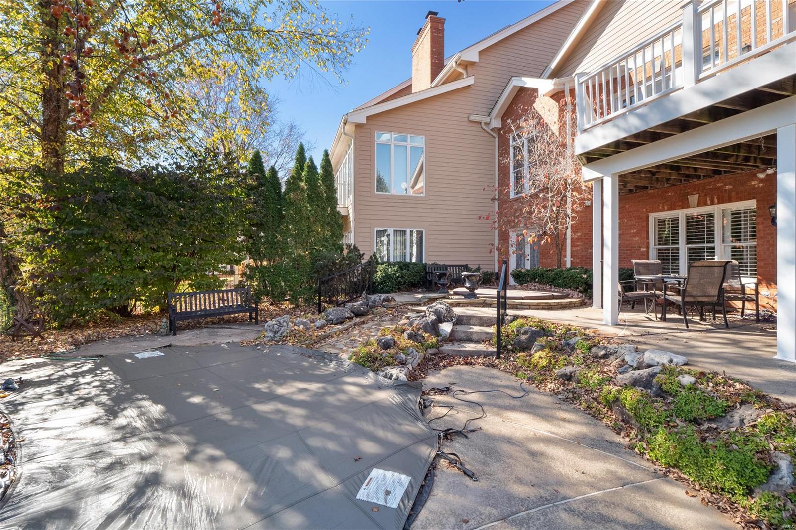 Carlyle Two Lt 16 & Common Ground - Residential