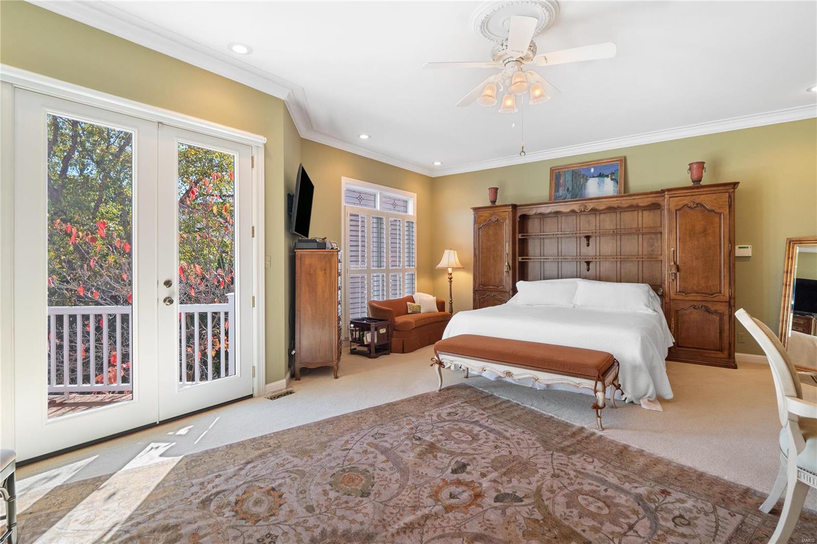 Carlyle Two Lt 16 & Common Ground - Residential