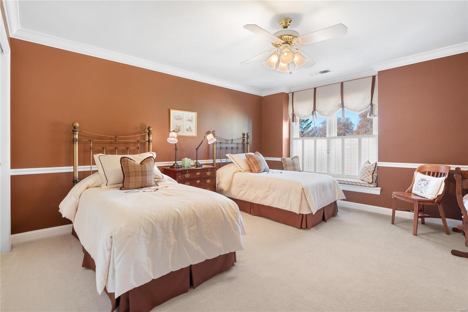 Carlyle Two Lt 16 & Common Ground - Residential