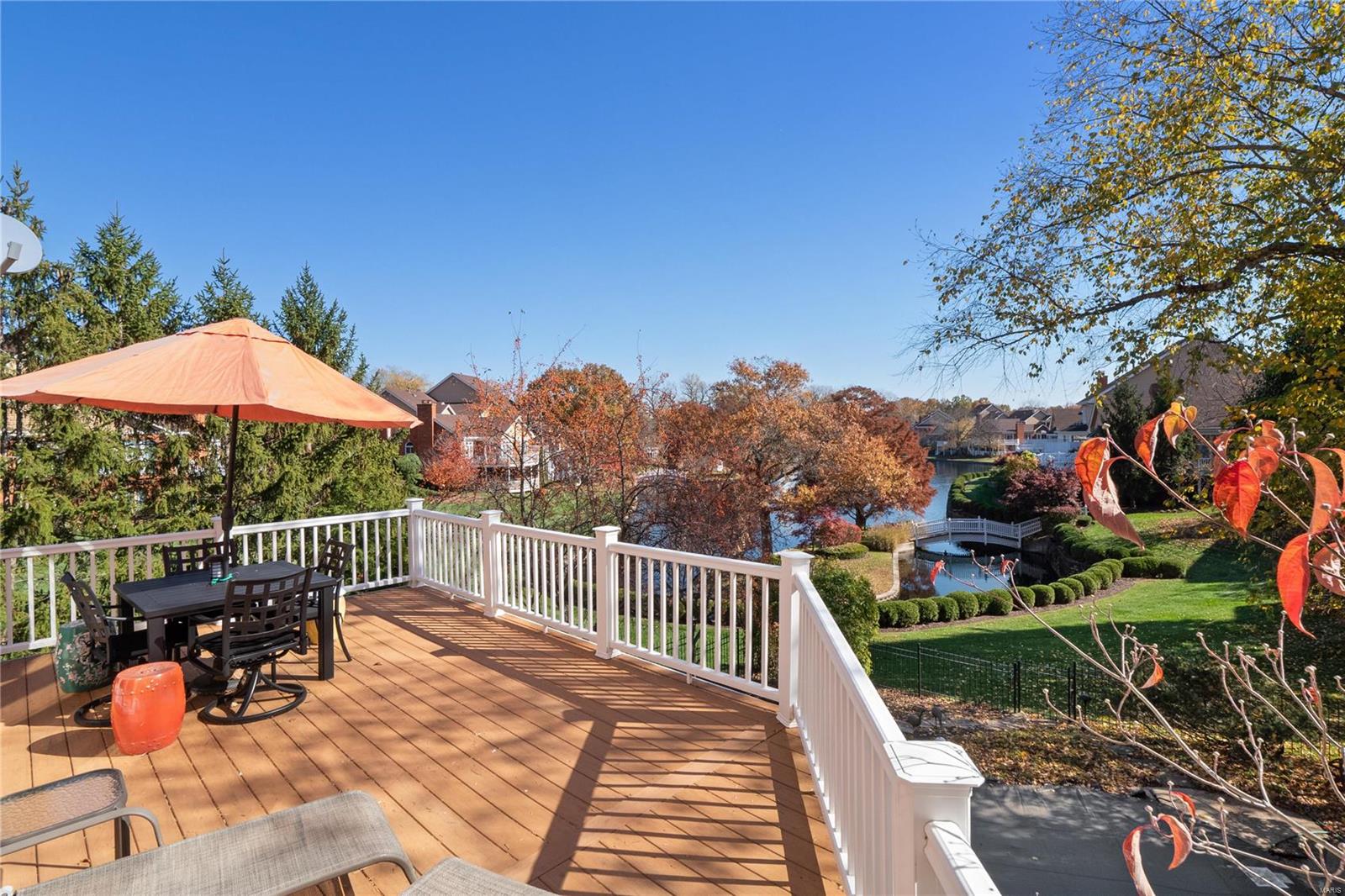 Carlyle Two Lt 16 & Common Ground - Residential