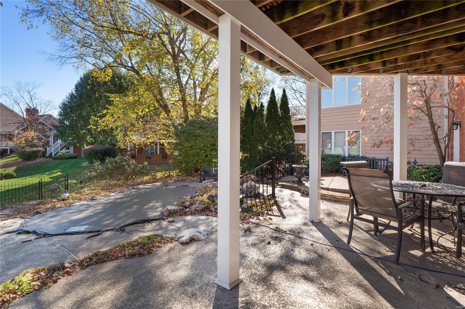 Carlyle Two Lt 16 & Common Ground - Residential