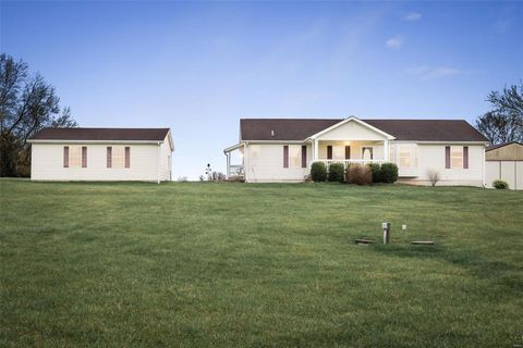 26821 Andrews Lane Warrenton MO 63383
