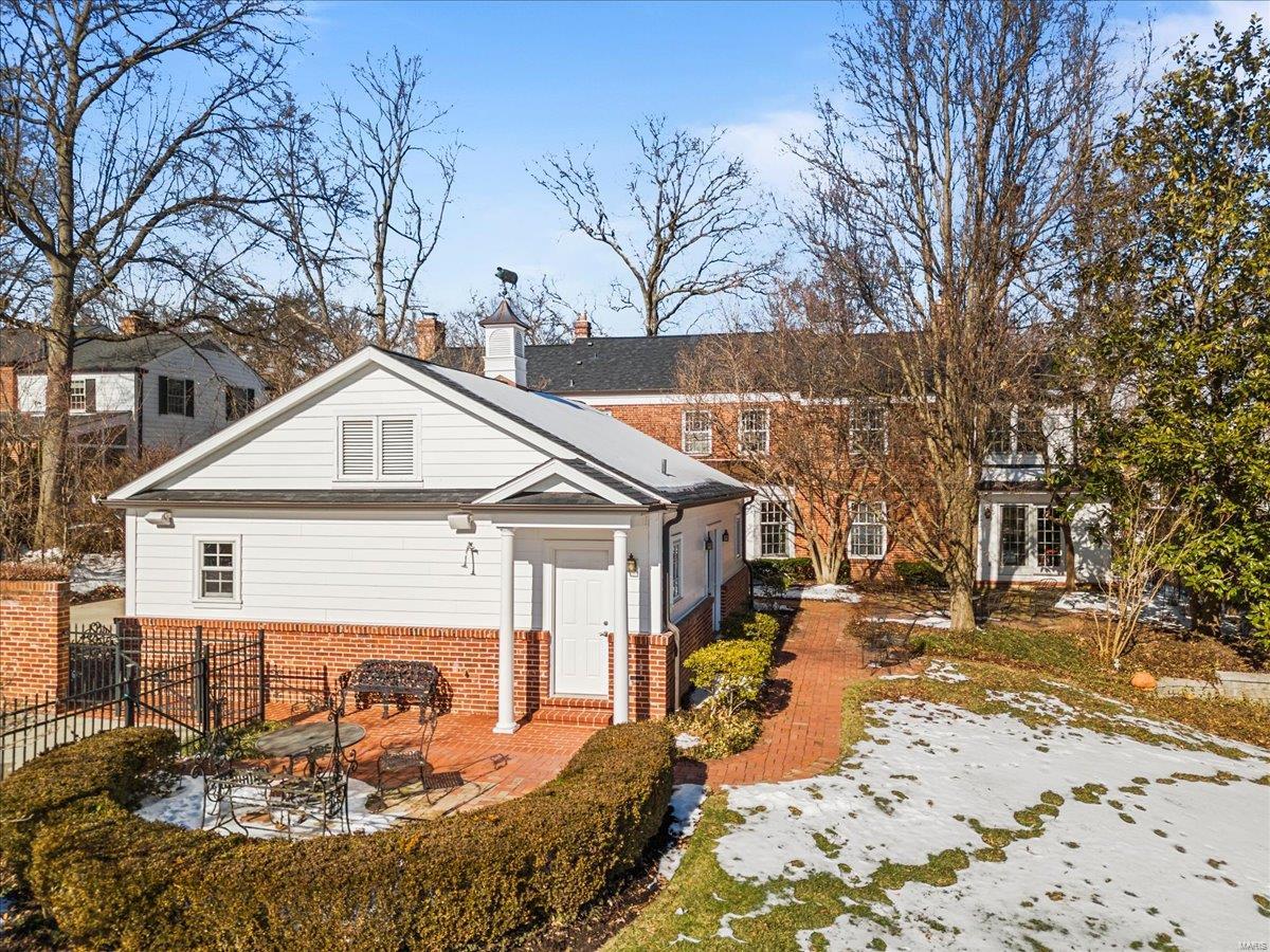 Loren Woods - Residential