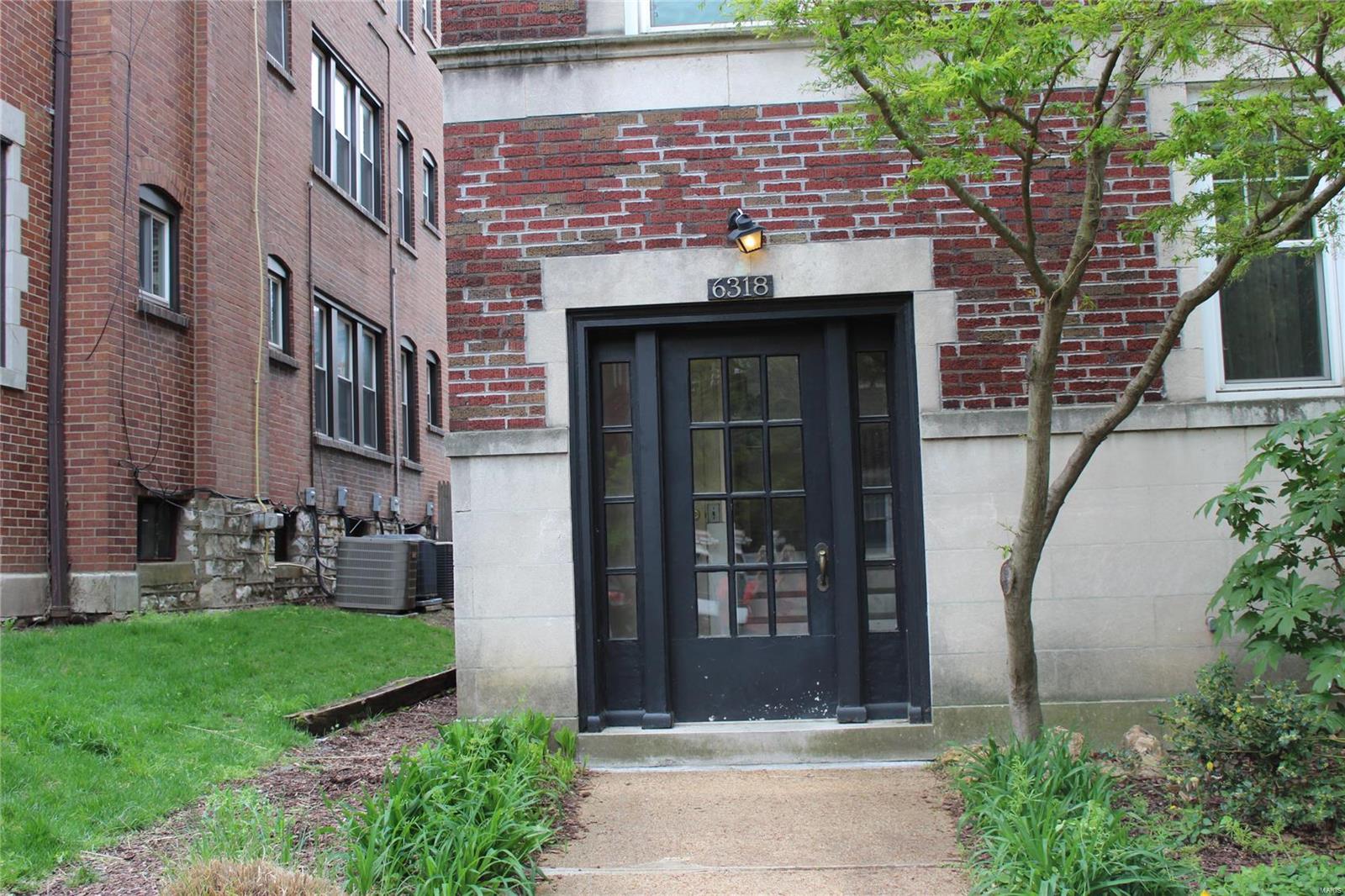 6318 South Rosebury Condo - Residential Lease
