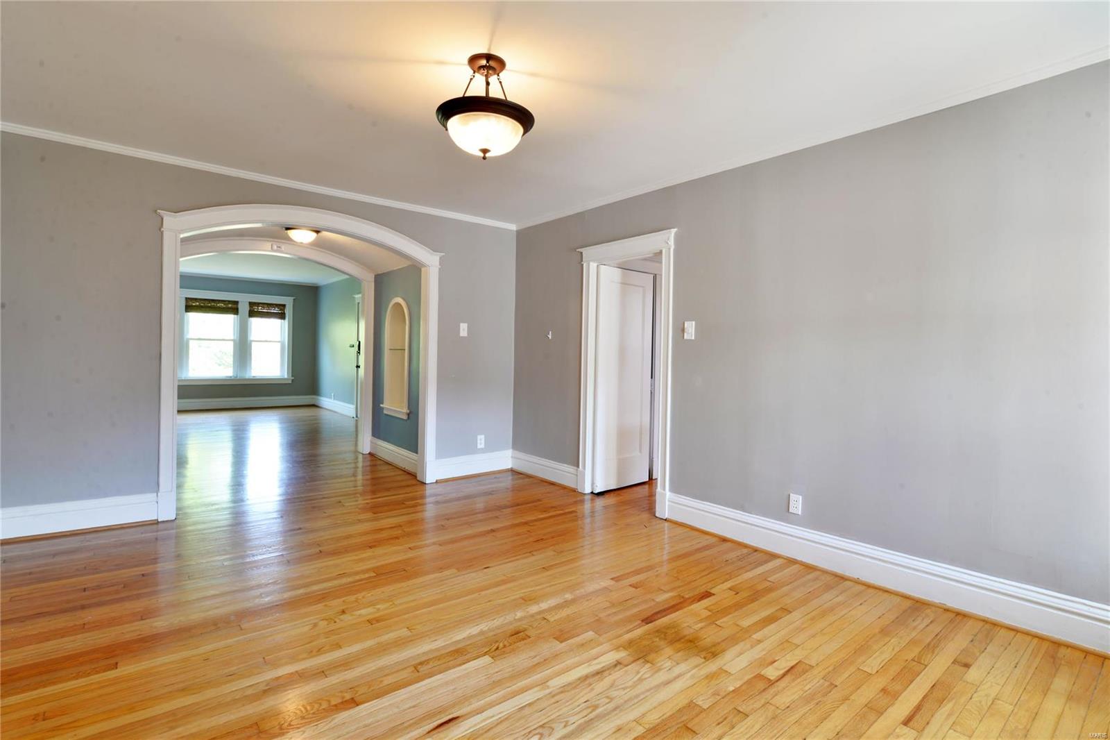 6318 South Rosebury Condo - Residential Lease