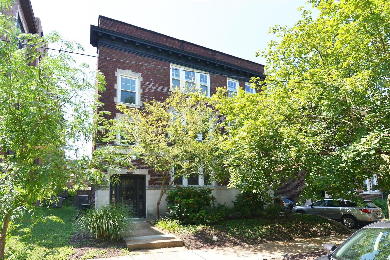 6318 South Rosebury Condo - Residential Lease