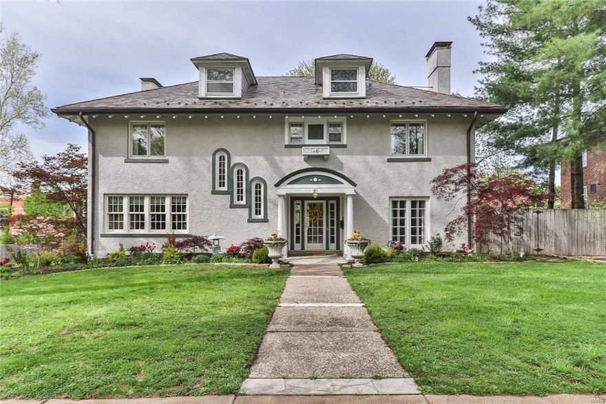 Comps only

Gracious 2.5 story home in desirable Hillcrest. Renovated and lovely. Kitchen has imported Italian tiles on floor and back splash. Large center island, 6 burner gas range w/griddle. Subzero. Island and all counter space has 3" green marble. Large living room and dining room open to deck that overlooks beautiful pool with large deck, brick patio. 

Master suite is large, built ins, 5 yr old master bath. Two bedrooms share brand new hall bath. Third bedroom suite has adjoining office/playroom and teeny,tiny bath of its own. Third floor has a large space for storage or playroom.

Two car garage, irrigation system. corner oversized lot.