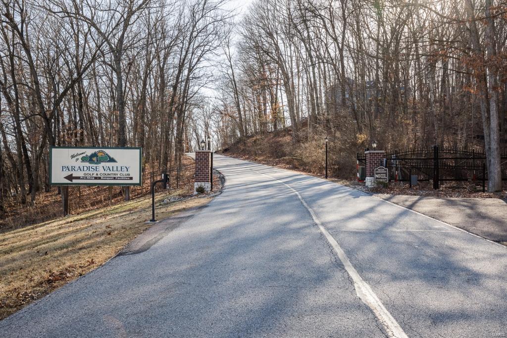 Paradise Valley Estates - Land