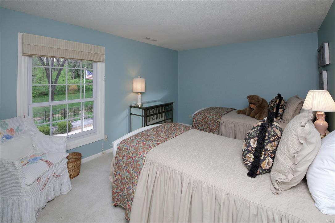 Huntleigh Manor - Residential