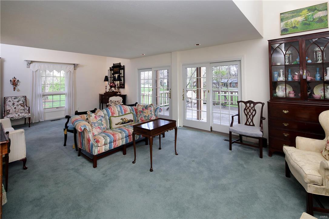 Huntleigh Manor - Residential