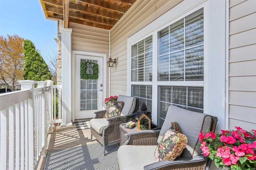 This FIRST FLOOR END UNIT with PATIO ENTRY is truly in a league of its own! NO STAIRS & NO NEED to walk thru a lobby! STEP INSIDE YOUR PATIO DOOR to an EAT-IN kitchen/breakfast nook, a PLANNING DESK, stunning CENTER ISLAND KITCHEN w/ 42" CABINETS, QUARTZ countertops & BACKSPLASH. The KITCHEN is OPEN to a LARGE FAMILY ROOM w/ LIGHT STREAMING in from the PATIO windows. This SPLIT BEDROOM LAYOUT w/ PRIMARY BEDROOM, WALK-IN CLOSET w/ closet organizer & ENSUITE bathroom on one side. 2nd BEDROOM and/or Office & FULL bathroom on the other. Other features/updates include IN UNIT LAUNDRY/UTILITY room, NEWER HVAC & HOT WATER HEATER, UPDATED LIGHTING thru-out, 2" white FAUX WOOD BLINDS, a CARPORT, a STORAGE unit. LOW monthly HOA fees (water, sewer, trash, landscaping, & snow removal). PRIME LOCATION w/ quick access to 40/64, w/in WALKING DISTANCE of the CHESTERFIELD PARK & AQUATIC CENTER, AMPHITHEATER, LIBRARY, BISHOP'S POST & RIPARIAN TRAIL. This MOVE-IN-READY condo won't last! DON'T MISS OUT! Location: Corner Location, End Unit, Ground Level