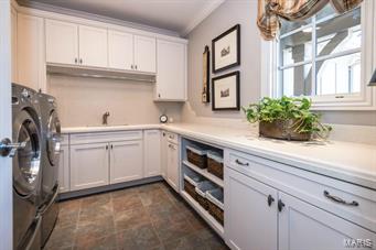 Shepard Oaks - Residential