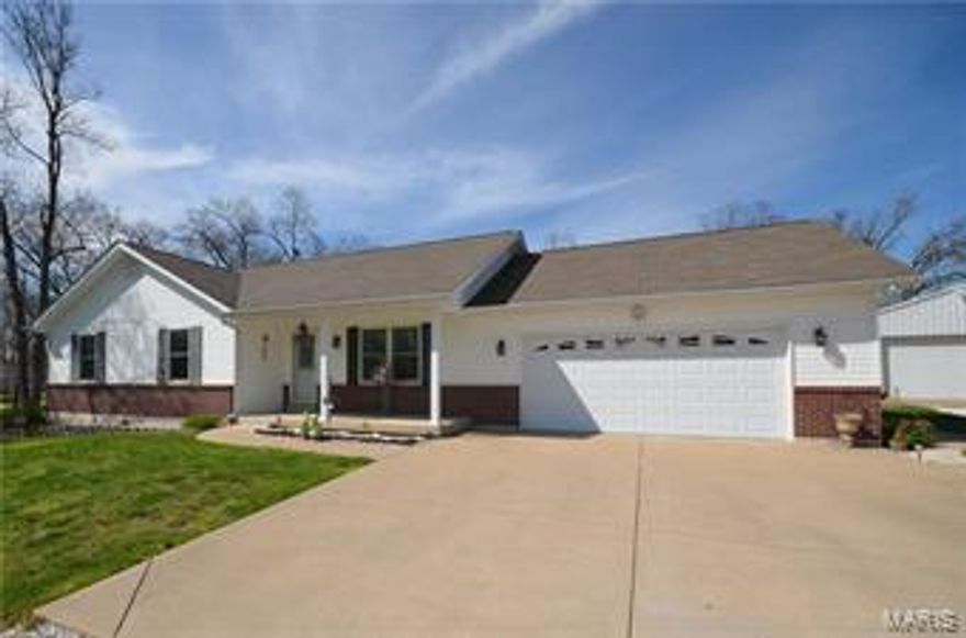 MOVE IN READY!!!! This IMMACULATE Ranch style 3bdrms 3bath OPEN FLOOR Plan home offers 3,056 sqft of living space between the main floor and finished WALK-OUT basement. ATTENTION ladies!! WALK-In PANTRY in kitchen with lots of storage and a adorable glass pantry door. Great Natural light, Extra Large laundry room, covered front porch, HUGE family area in finished basement with lots of light, fenced in back yard, BIG side yard, this list just goes on...
Attached 24x21 2-car garage and as a BONUS a detached 32x23 garage/workshop with 12x32 greenhouse, both with concrete floors and electric.
NEW carpet being installed on main floor on APRIL 22. 
Schedule your showing today, this one is sure not be on the market long!!