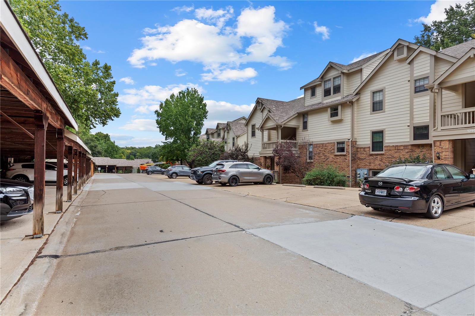 Parkside Condo Tr B - Residential