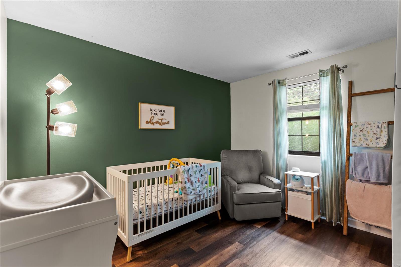 Parkside Condo Tr B - Residential