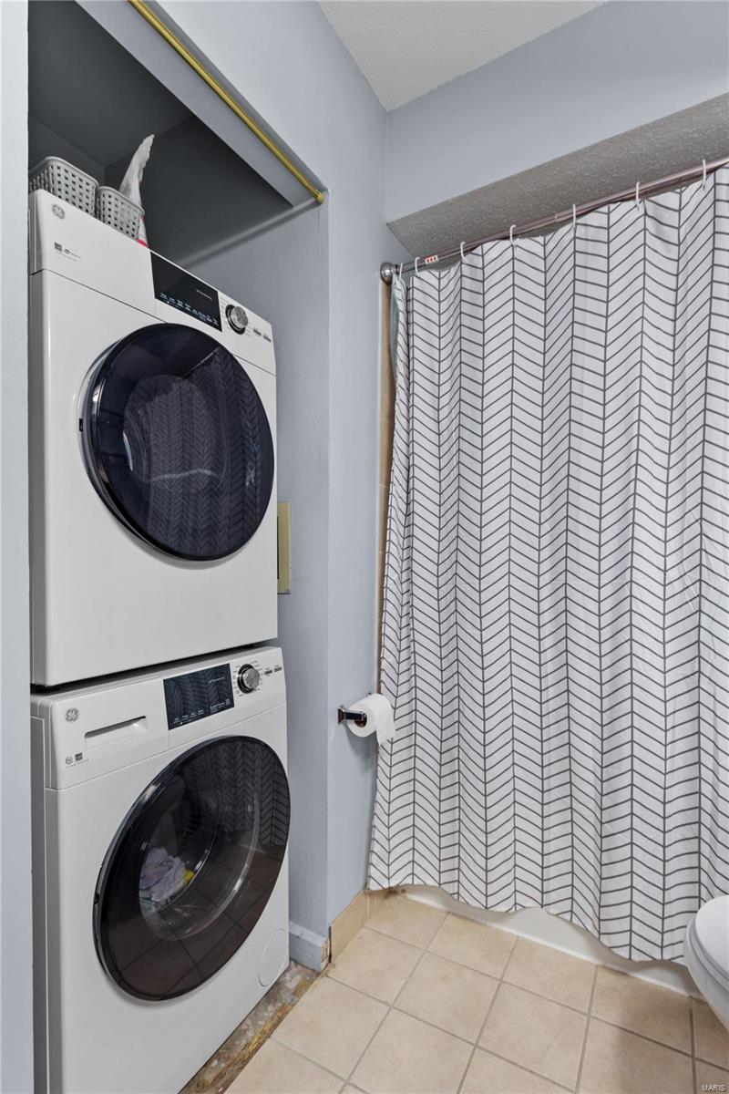 Parkside Condo Tr B - Residential