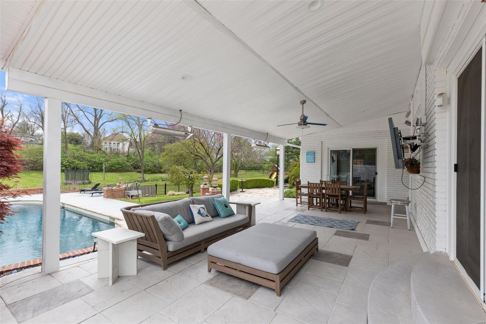 Barrington Place - Residential