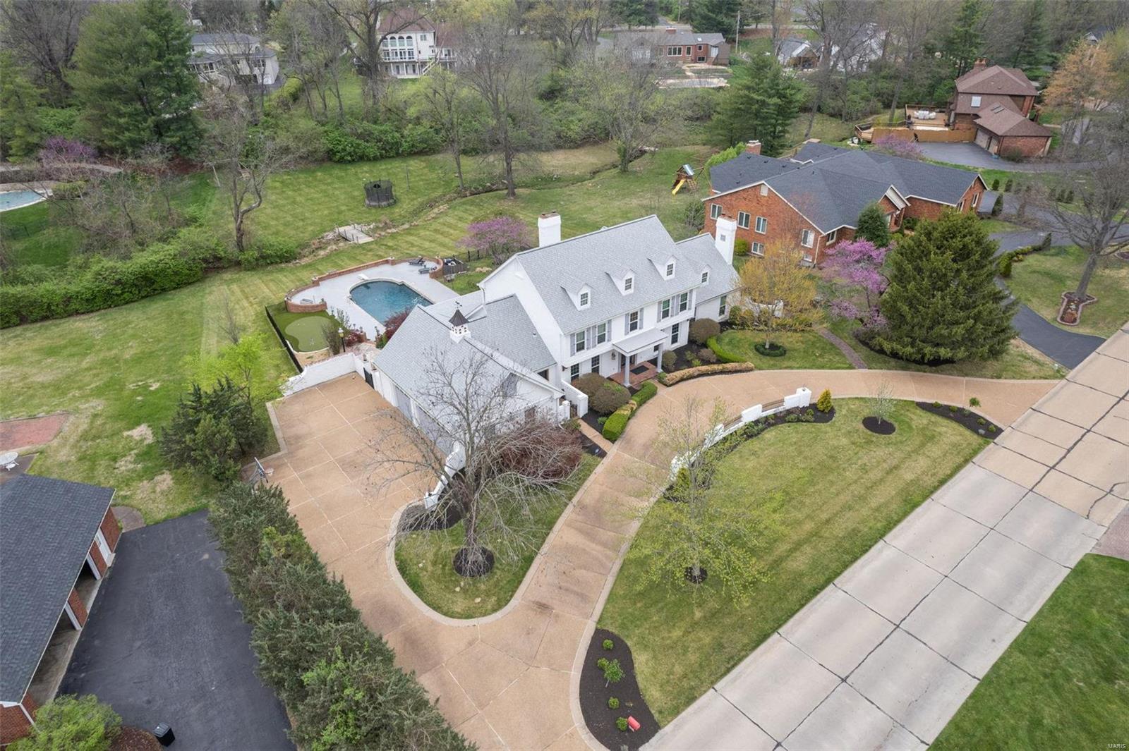 Barrington Place - Residential