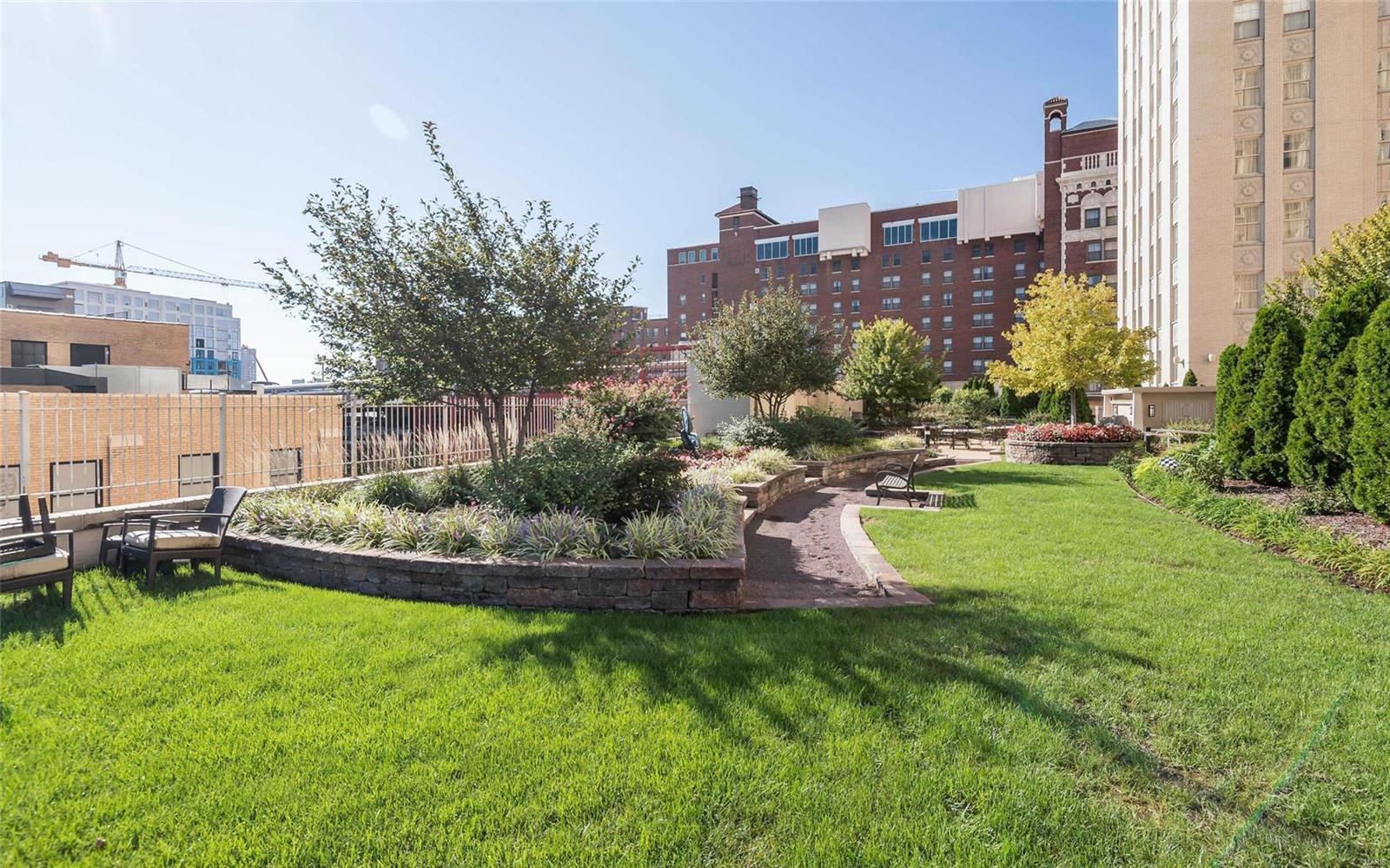 Park Plaza - Residential Lease