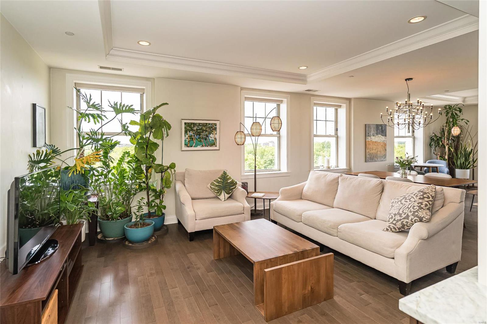 Park Plaza - Residential Lease