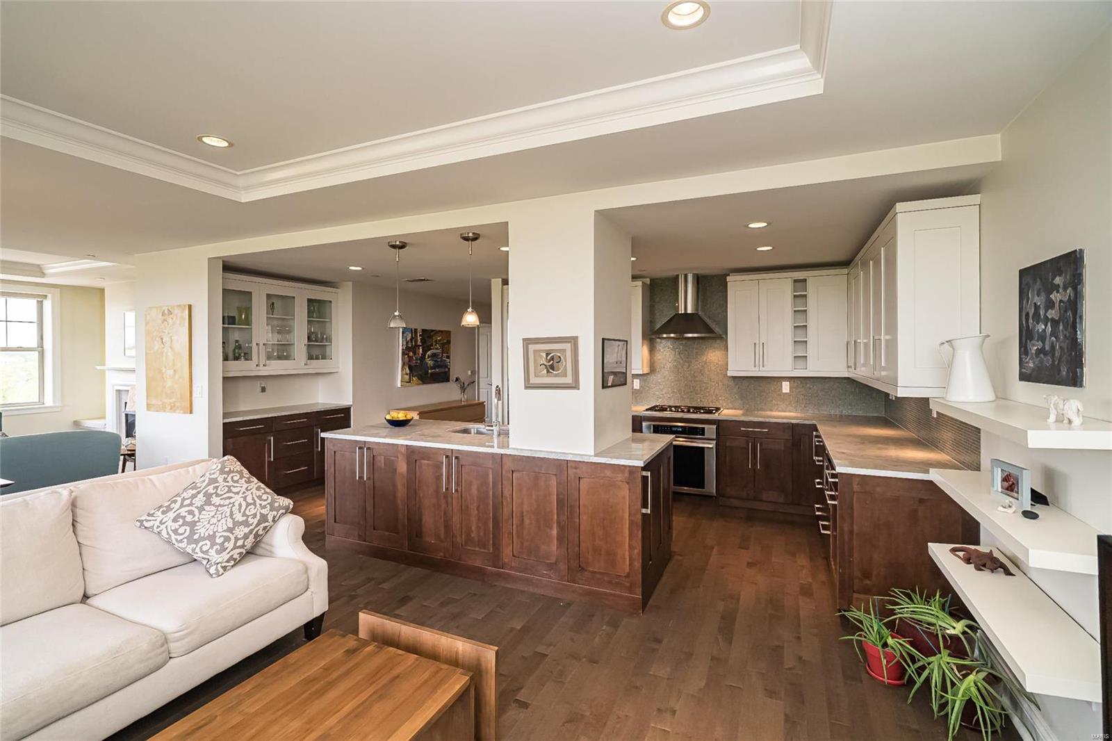 Park Plaza - Residential Lease