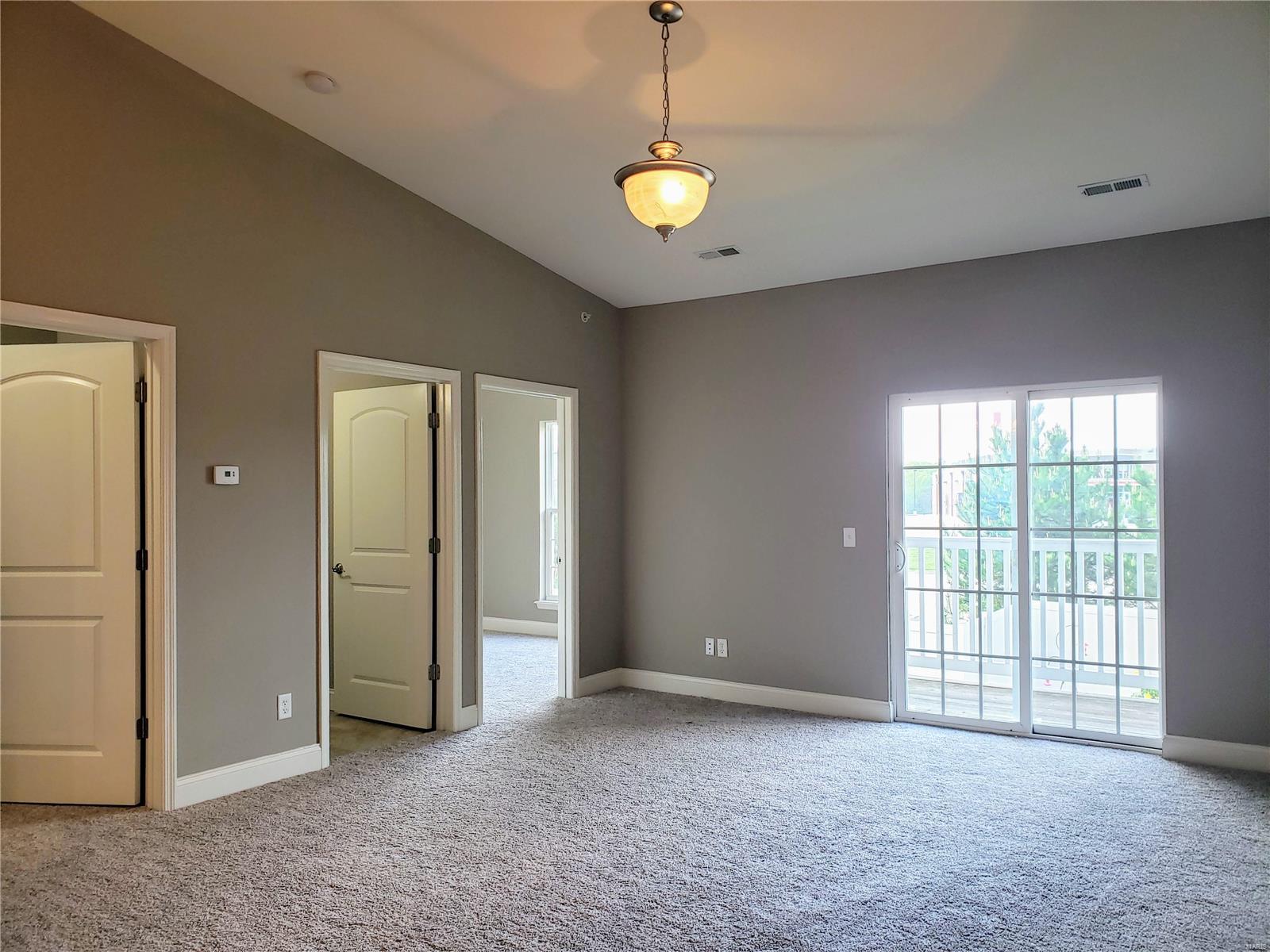 Brookfield Condos Bdy Adj - Residential