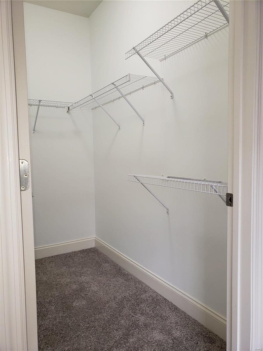 Brookfield Condos Bdy Adj - Residential