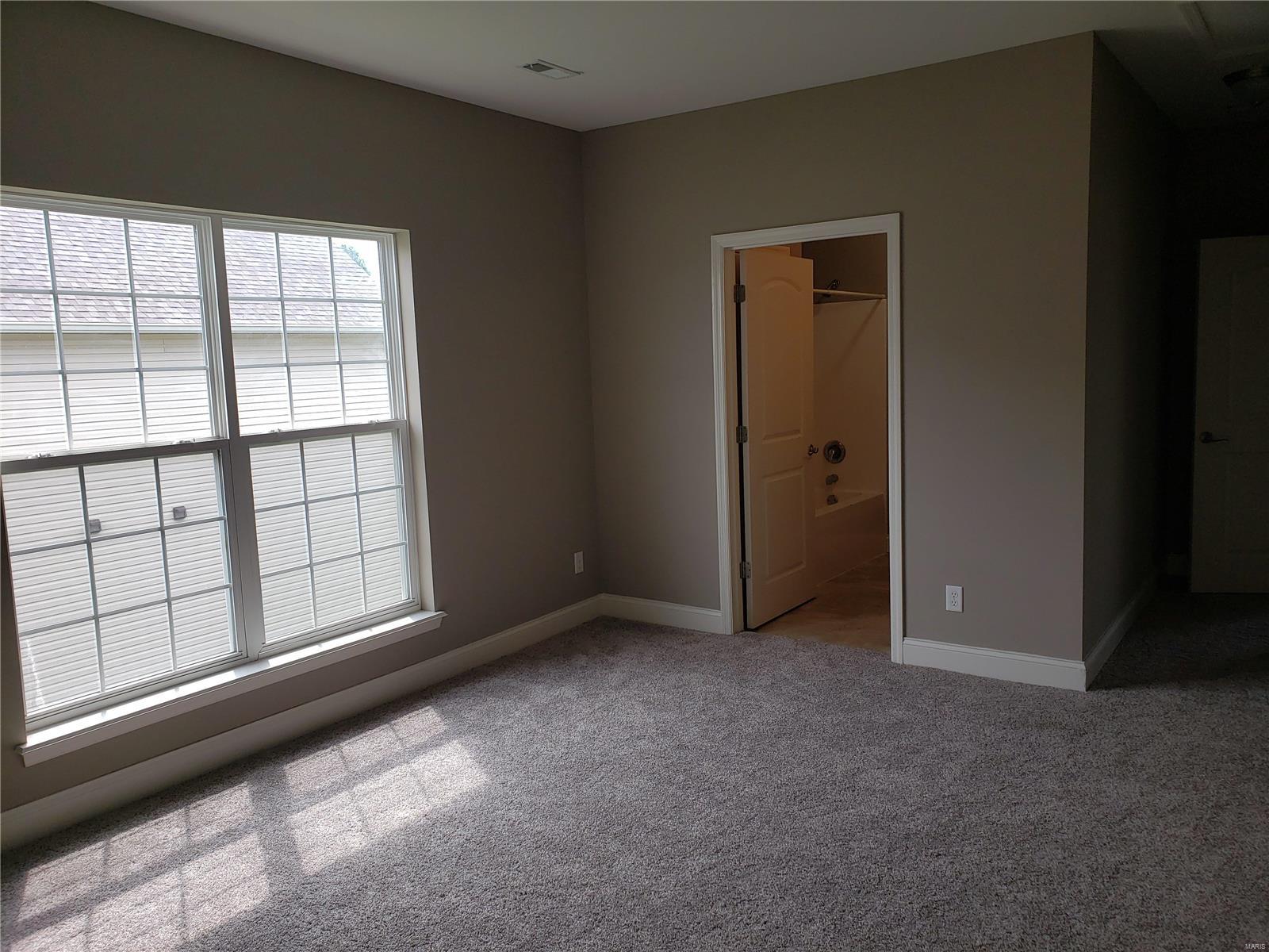 Brookfield Condos Bdy Adj - Residential