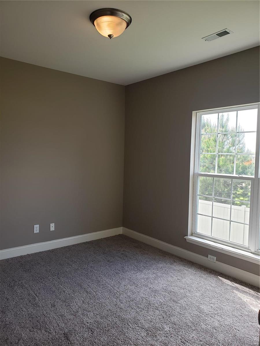 Brookfield Condos Bdy Adj - Residential